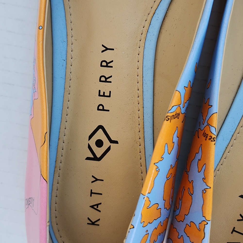 NWOT KATY PERRY THE SISTER MAP PRINT FLATS - Picture 6 of 9